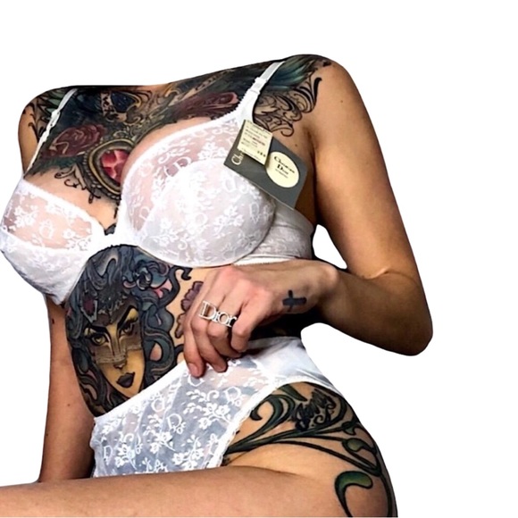 Dior Monogram Silver Logo Diamanté Spelled Out Double Finger Ring - Picture 12 of 16